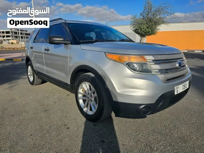 Ford Explorer 2014 photo 3