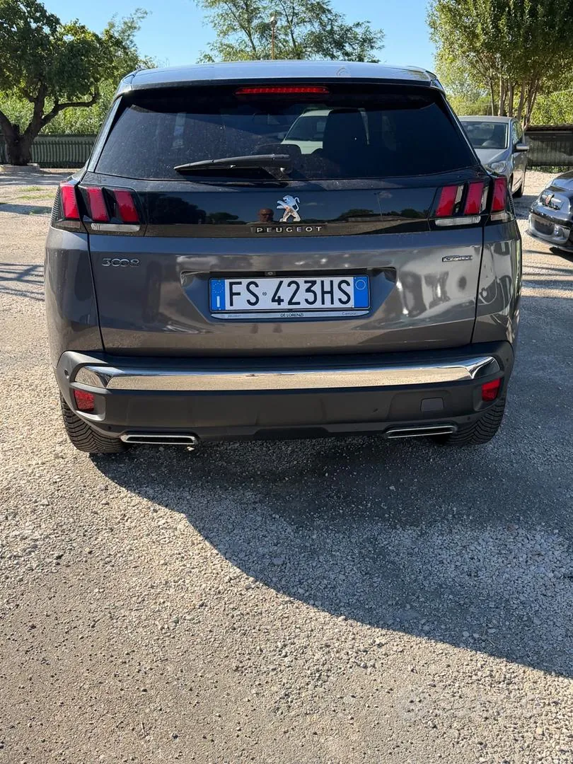 Peugeot 3008 2019 photo 3