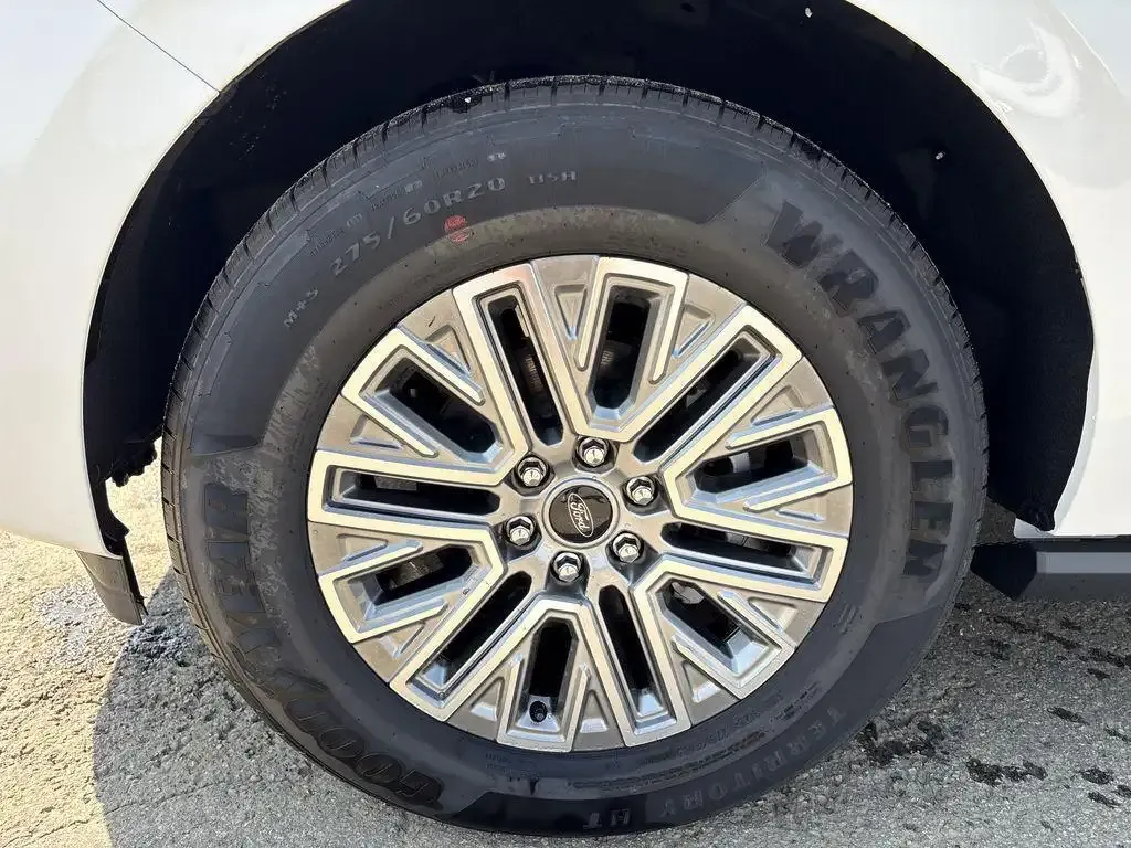 Ford Expedition 2027 photo 3