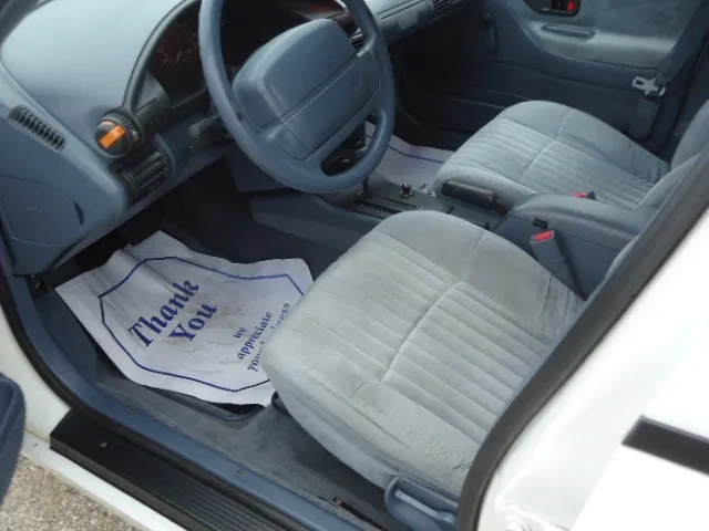 Chevrolet Corsica 1996 photo 5