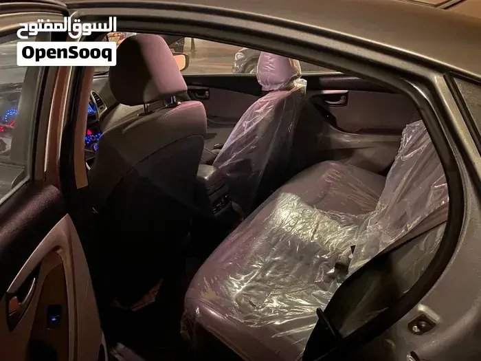 Hyundai Elantra 2016 photo 3