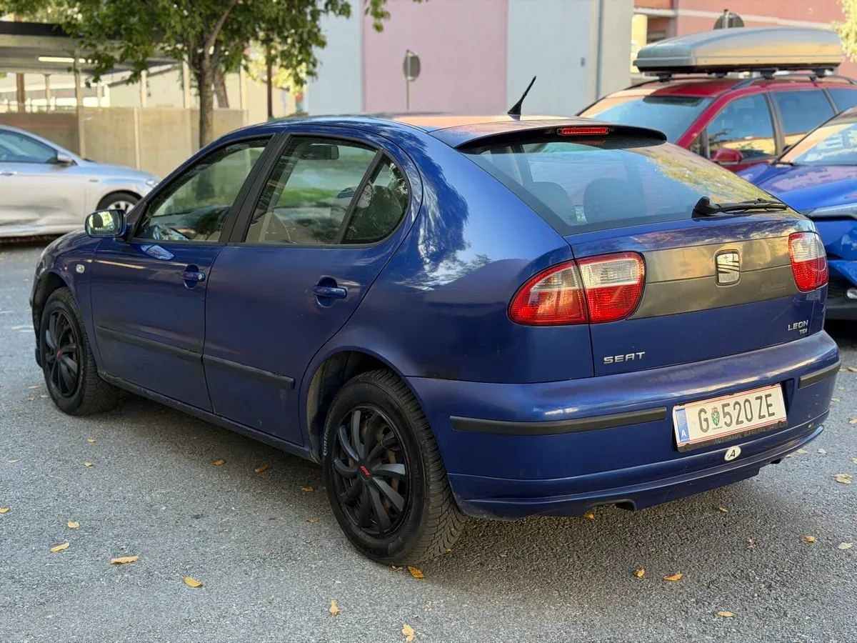 Seat Leon 2001 photo 3