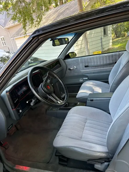Chevrolet Monte Carlo 1988 photo 5