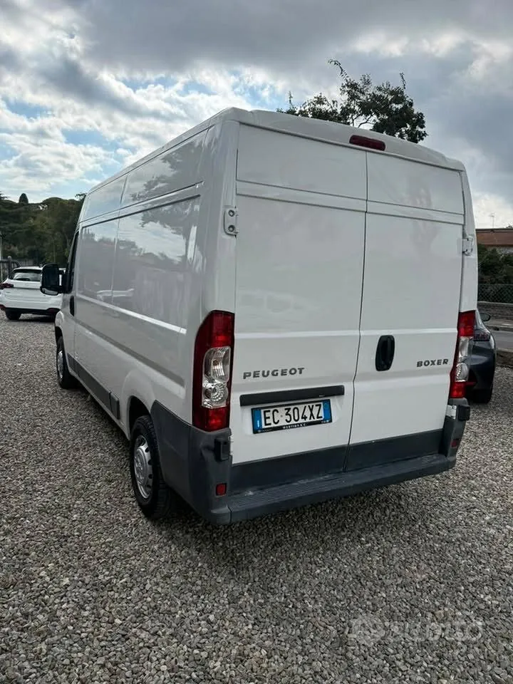 Peugeot Boxer 2010 photo 4