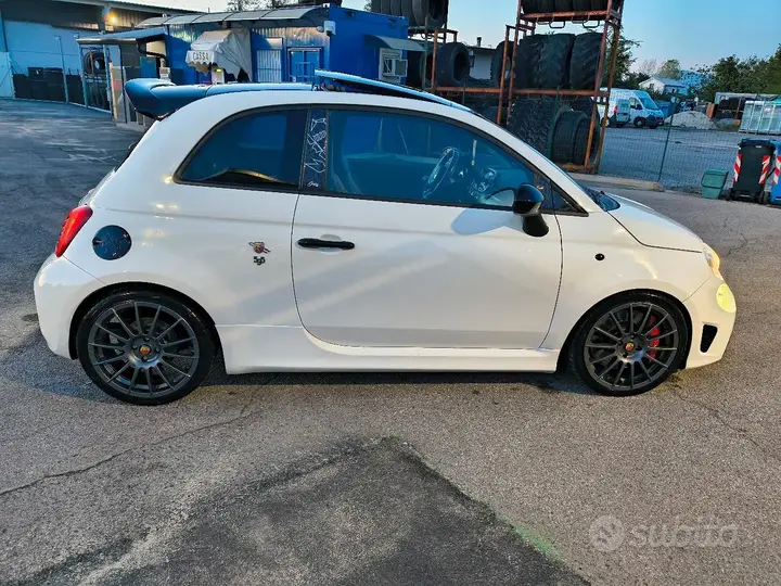 Abarth 595 Turismo 2018 photo 2