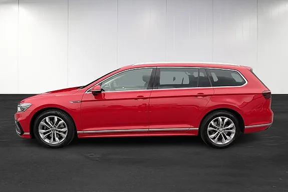 Volkswagen Passat 2021 photo 2