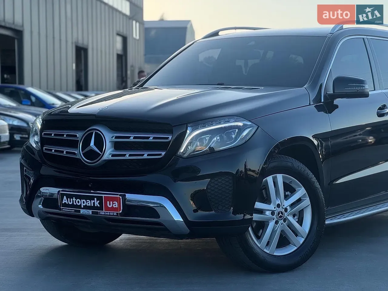 Mercedes-Benz Gls-Class 2017 photo 3