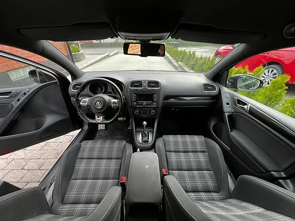 Volkswagen Golf Vi 2011 photo 3