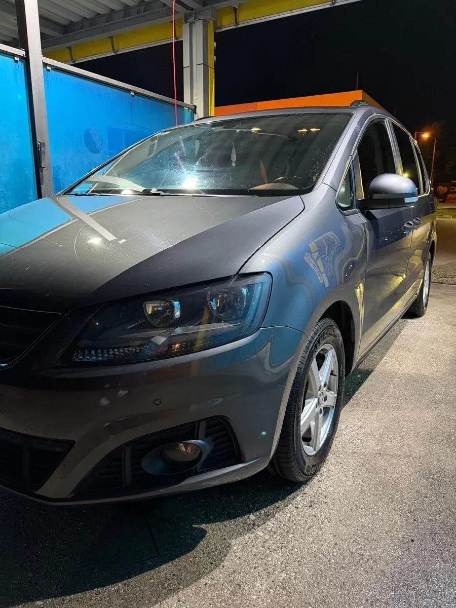 Seat Alhambra 2017 photo 3