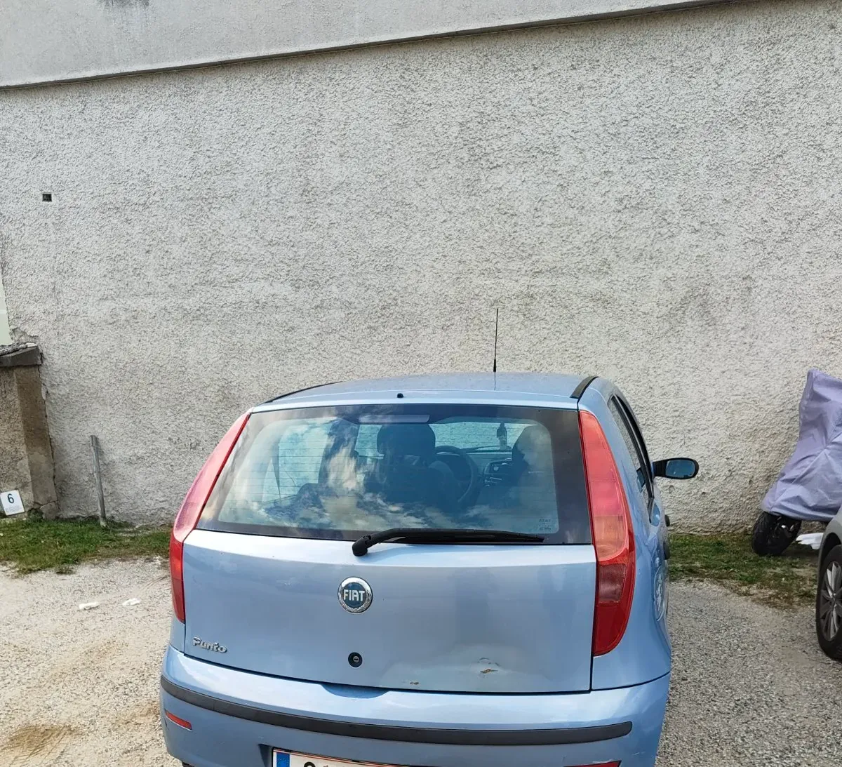 Fiat Punto 2004 photo 2