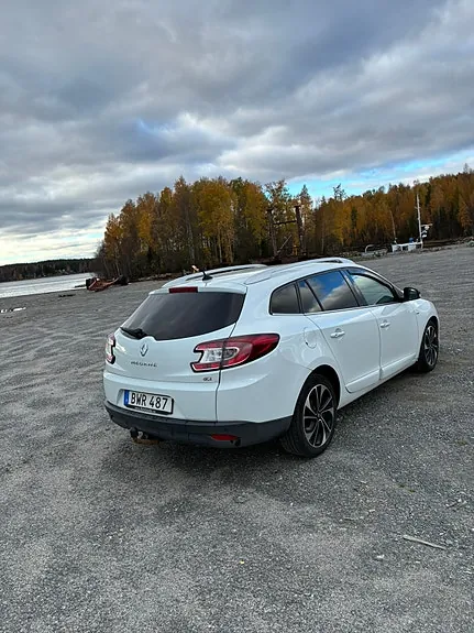 Renault Megane Iii 2014 photo 4