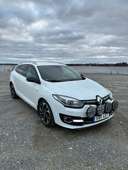 Renault Megane Iii 2014 photo 2