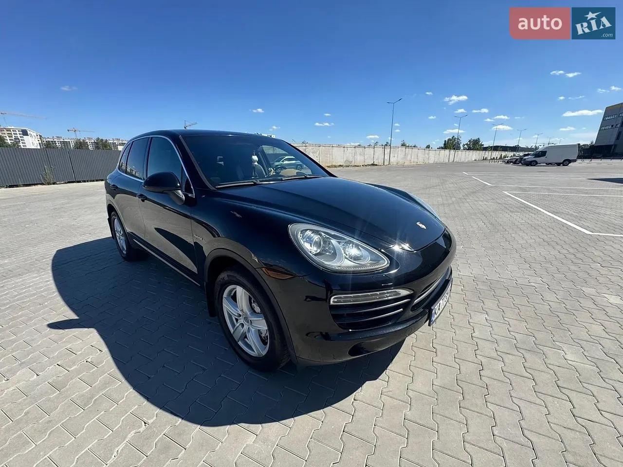 Porsche Cayenne 2012 photo 3