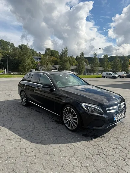 Mercedes-Benz C350 E 2016 photo 3