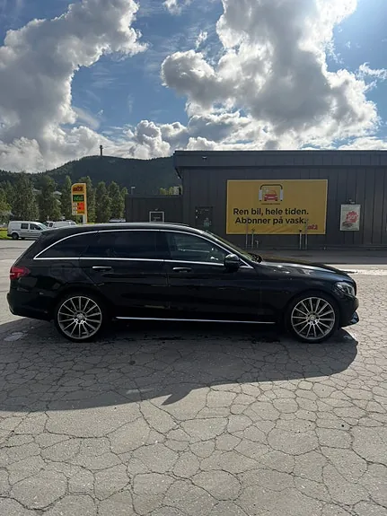 Mercedes-Benz C350 E 2016 photo 4