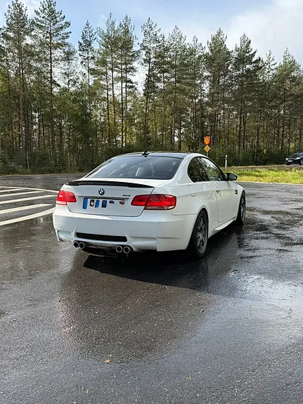 BMW M3 2008 photo 4