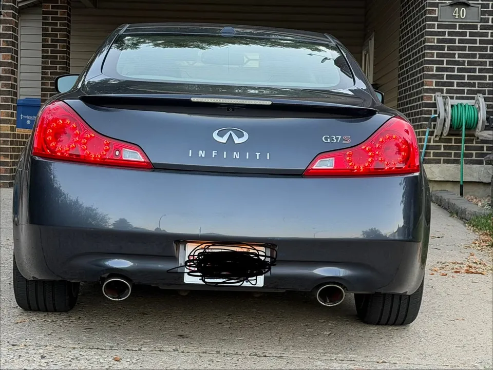 Infiniti G37