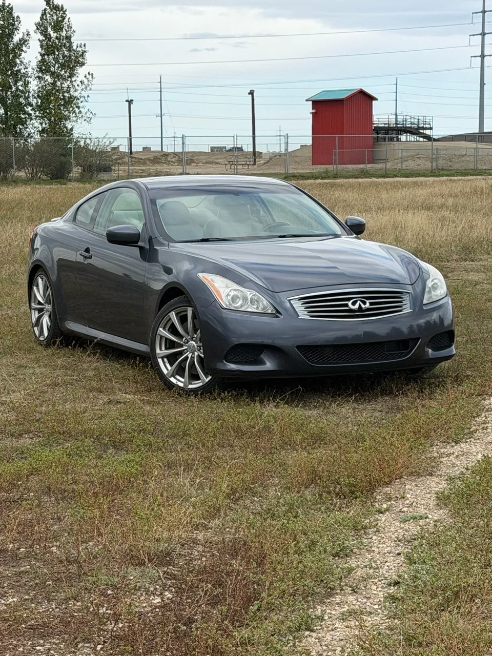 Infiniti G37