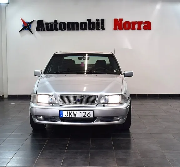 Volvo S70 1998 photo 2