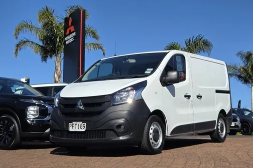 Mitsubishi Express