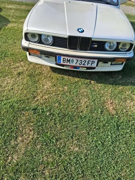 BMW 3 Series 1989 photo 3
