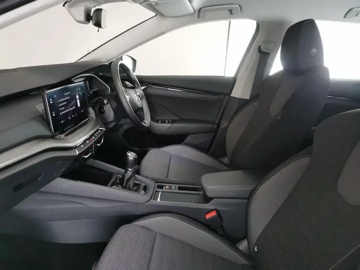 Skoda Octavia 2023 photo 4