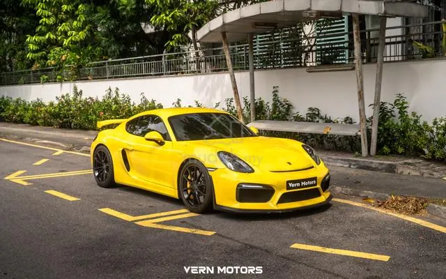 Porsche Cayman Gt4