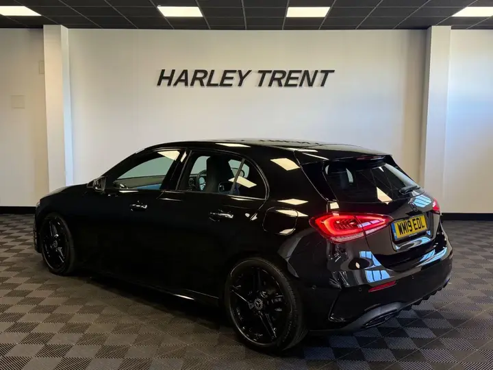 Mercedes-Benz A-Class 2019 photo 3
