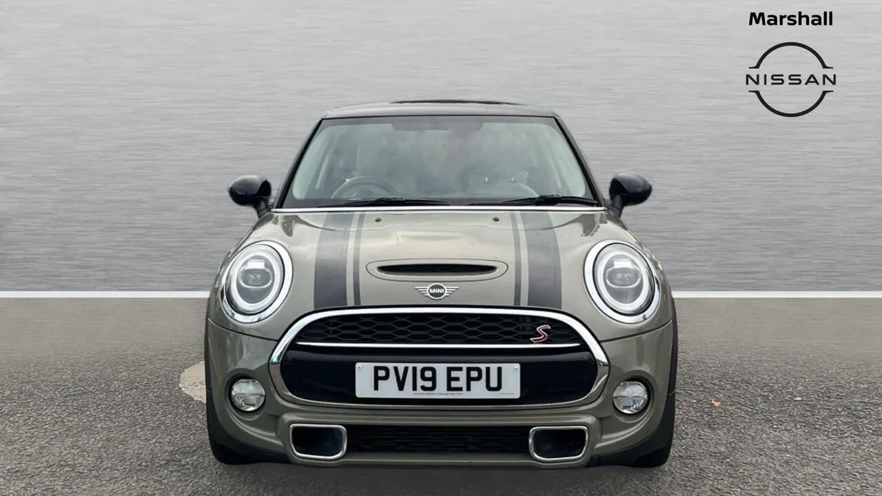 Mini Cooper S 2019 photo 5