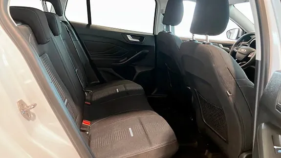 Ford Focus 2023 photo 5