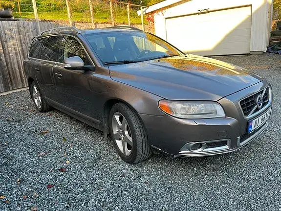 Volvo V70 2008 photo 5