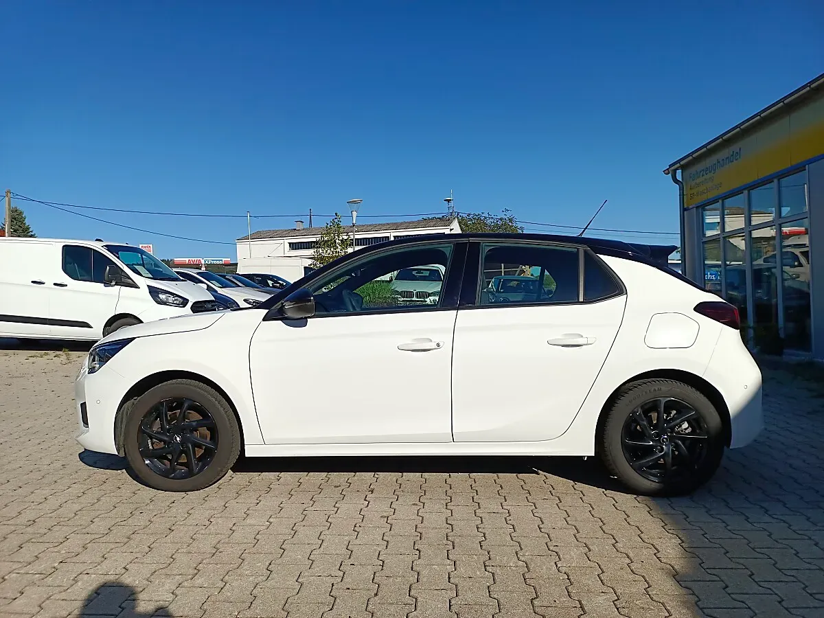 Opel Corsa 2023 photo 2
