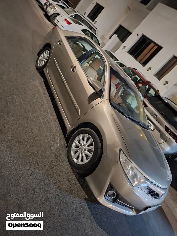 Toyota Camry 2013 photo 2