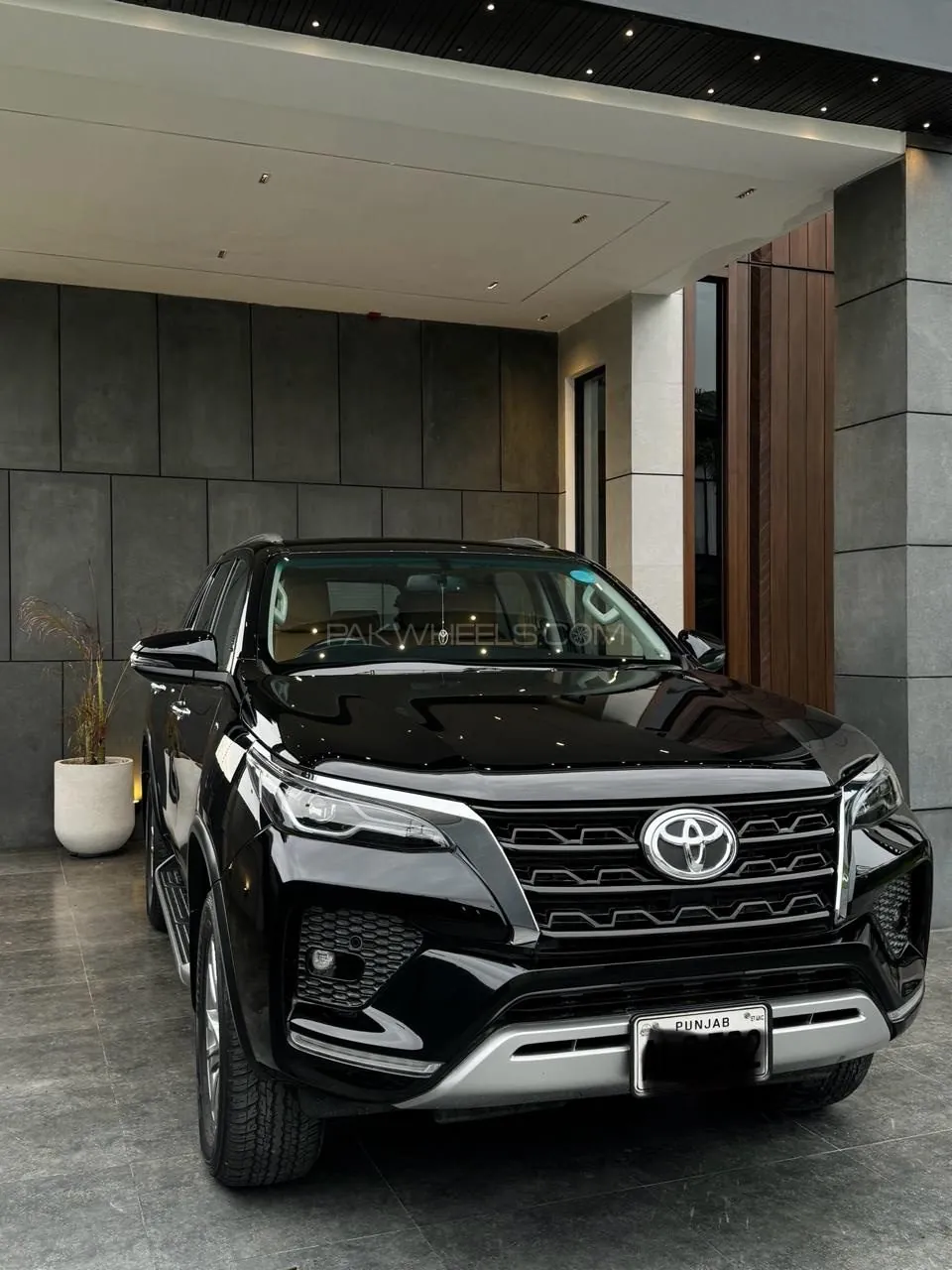 Toyota Fortuner