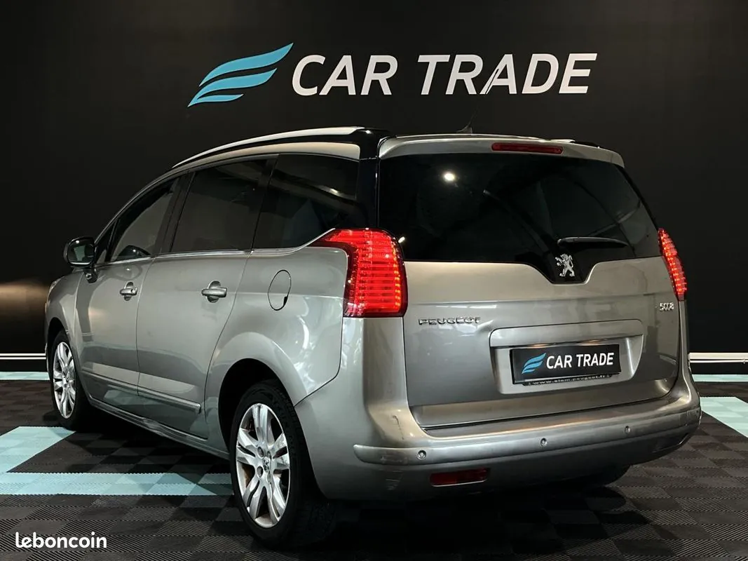 Peugeot 5008 2013 photo 3