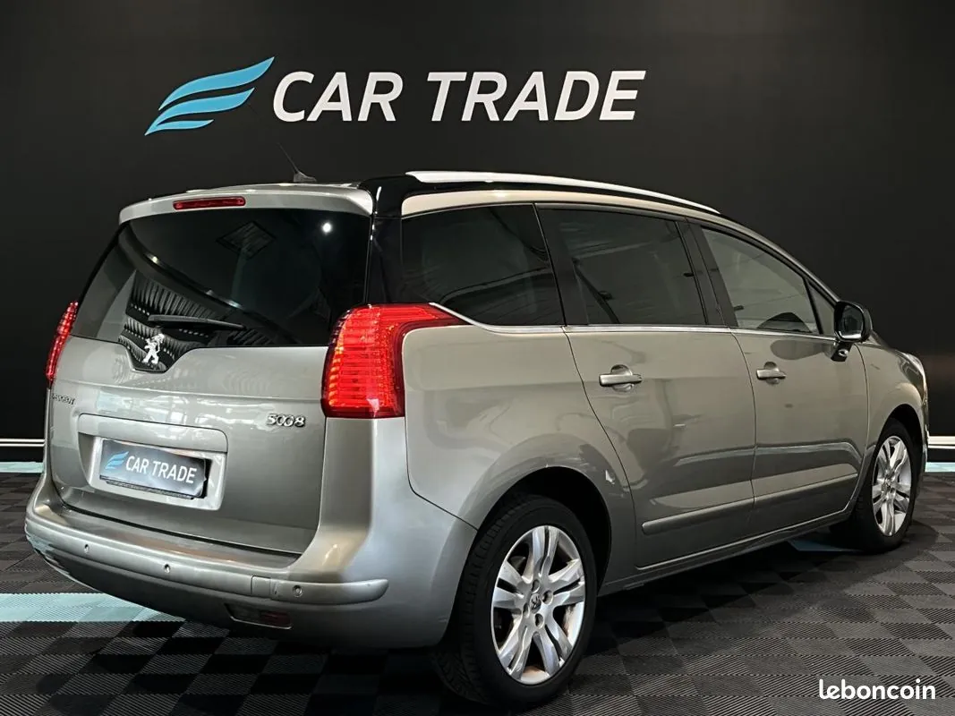 Peugeot 5008 2013 photo 5