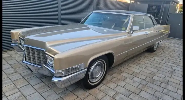 Cadillac Deville