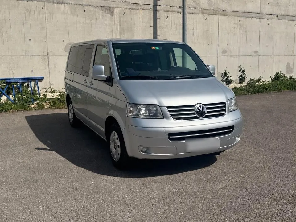 Volkswagen T5 Caravelle