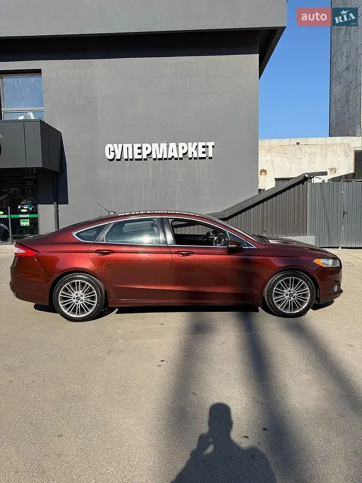 Ford Fusion 2016 photo 2