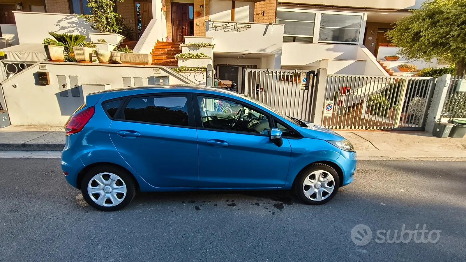 Ford Fiesta 2009 photo 3