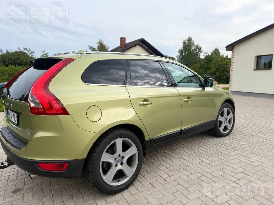 Volvo Xc 60 2010 photo 2