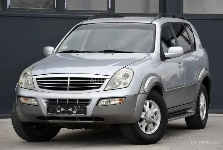 KG Mobility Rexton