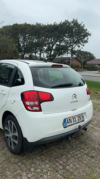 Citroen C3 2012 photo 2