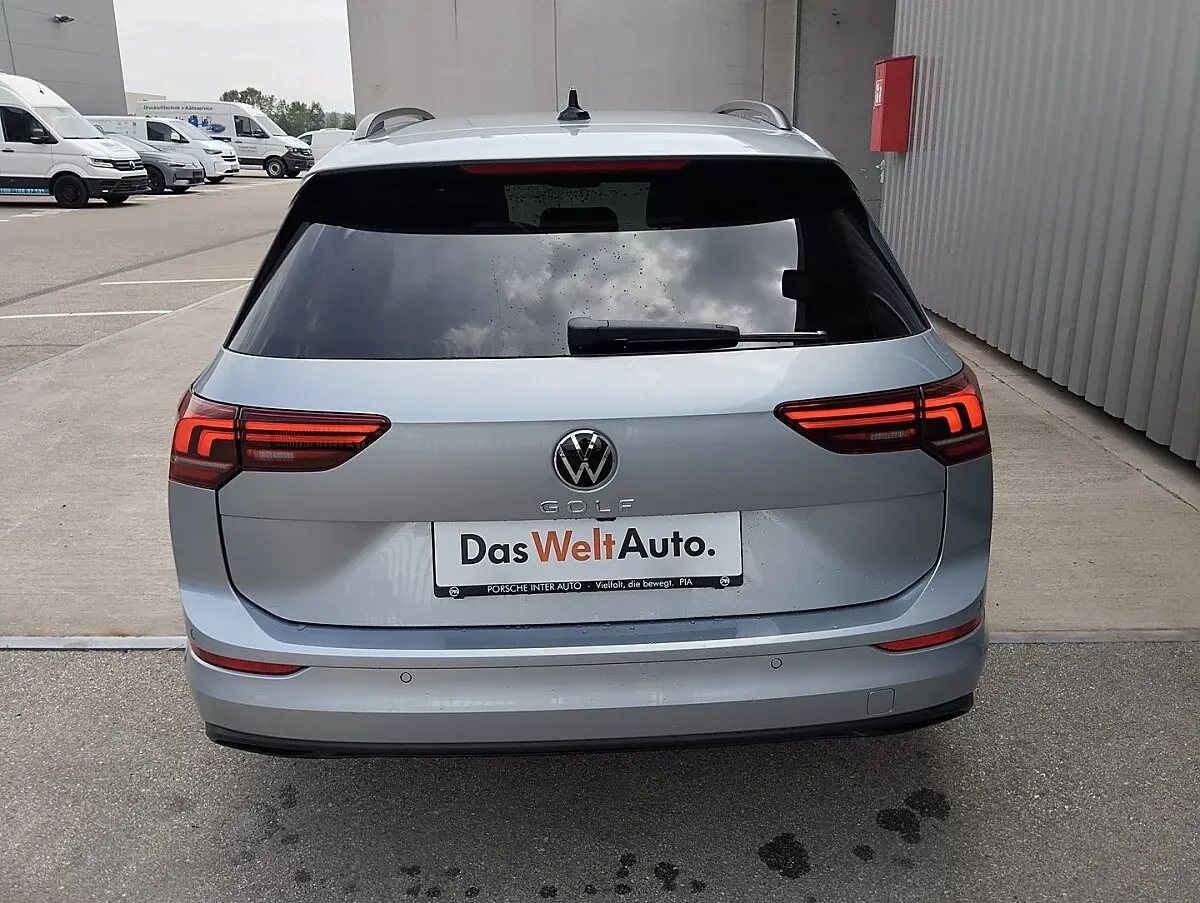 Volkswagen Golf 2026 photo 3