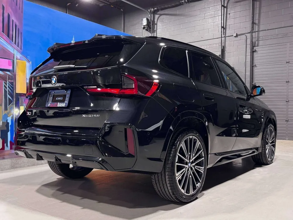 BMW X1 2024 photo 2