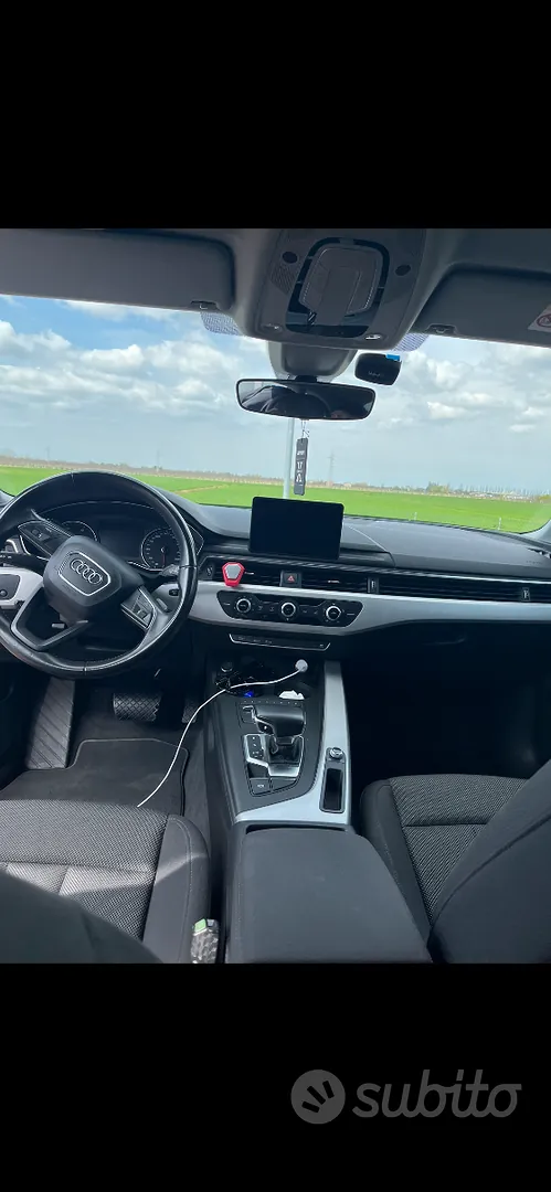 Audi A4 2016 photo 2