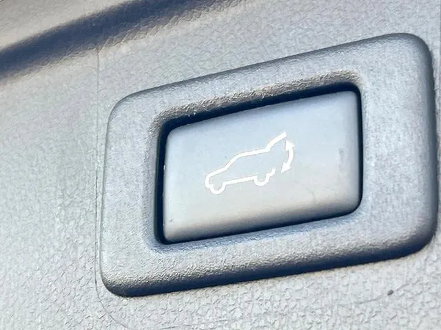 Subaru Legacy Outback 2019 photo 5