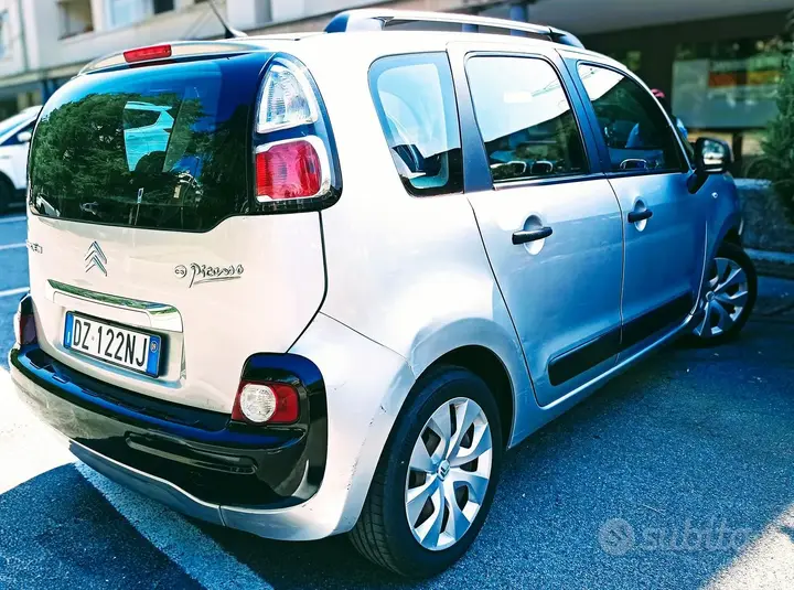 Citroen C3 Picasso 2009 photo 2