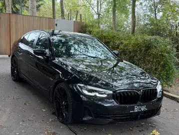BMW 530E