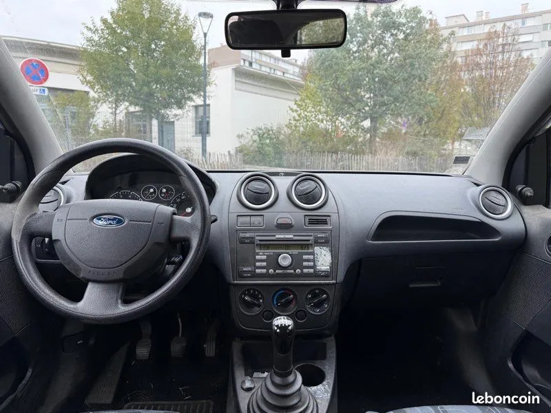 Ford Fiesta 2006 photo 3